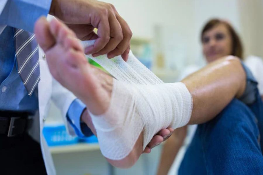 Chronic wound care and management